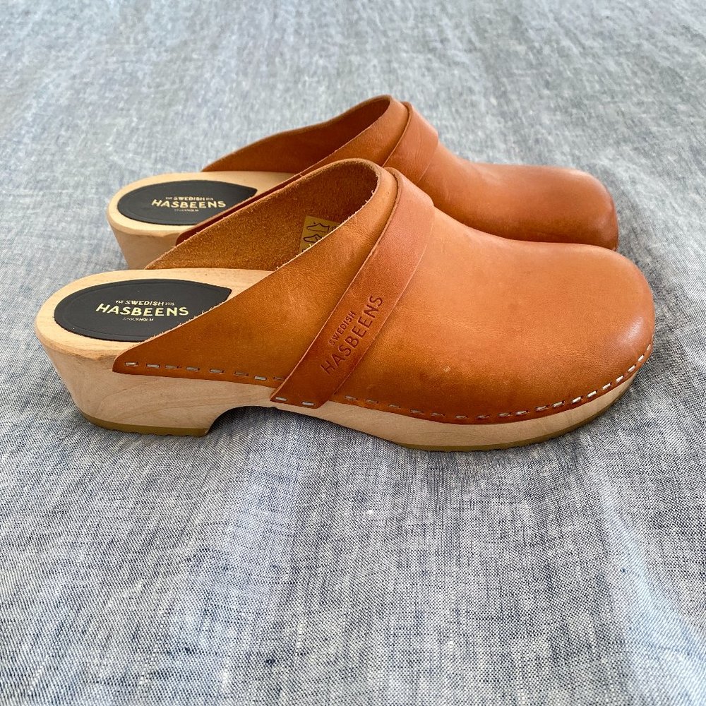 Swedish Hasbeens Leather Clog (Tan)